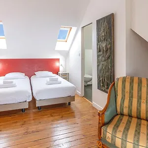 Guest house Minihic - Belle Maison 3 Chambres- Proche, Saint-Malo